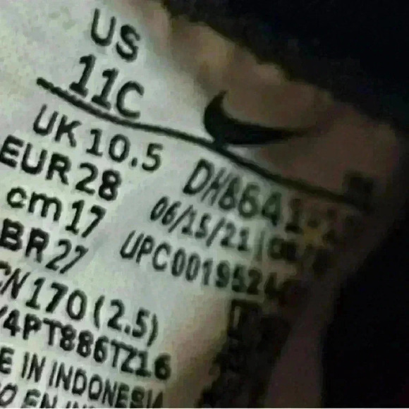 Nike Kids Blazer Mid 77, White And Red , Size 11C - Picture 13 of 14